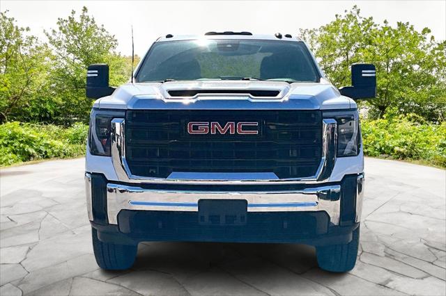 2024 GMC Sierra 3500HD 4WD Crew Cab Long Bed Pro
