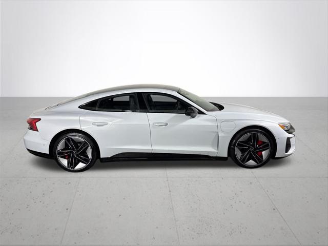 2022 Audi RS e-tron GT quattro