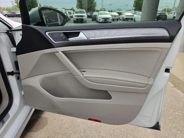 2019 Volkswagen Golf Alltrack TSI S