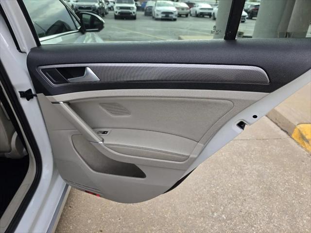 2019 Volkswagen Golf Alltrack TSI S