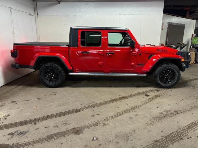 2022 Jeep Gladiator Sport