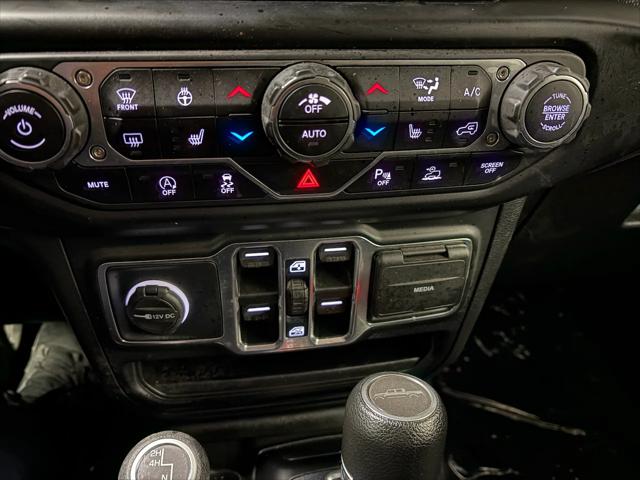 2022 Jeep Gladiator Sport