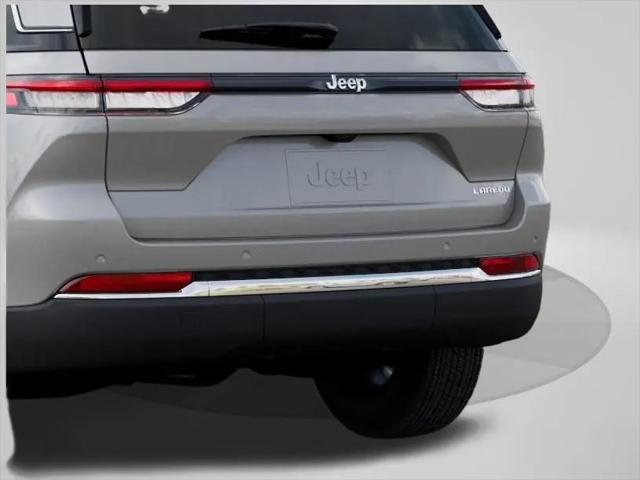 2026 Jeep Grand Cherokee Altitude 4x2
