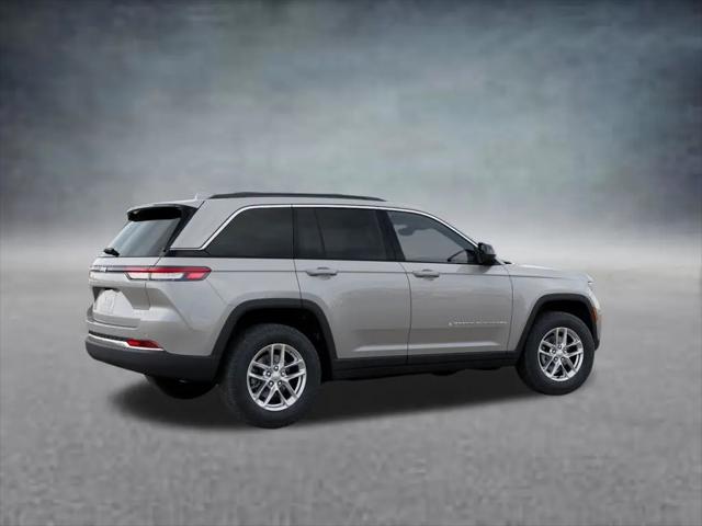 2026 Jeep Grand Cherokee Altitude 4x2