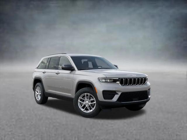 2026 Jeep Grand Cherokee Altitude 4x2