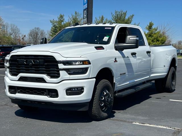 2026 RAM Ram 3500 RAM 3500 BIG HORN CREW CAB 4X4 8 BOX