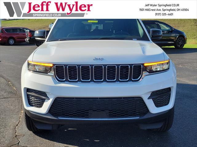 2025 Jeep Grand Cherokee GRAND CHEROKEE LAREDO X 4X4 2025 Jeep Grand Cherokee GRAND CHEROKEE LAREDO X 4X4