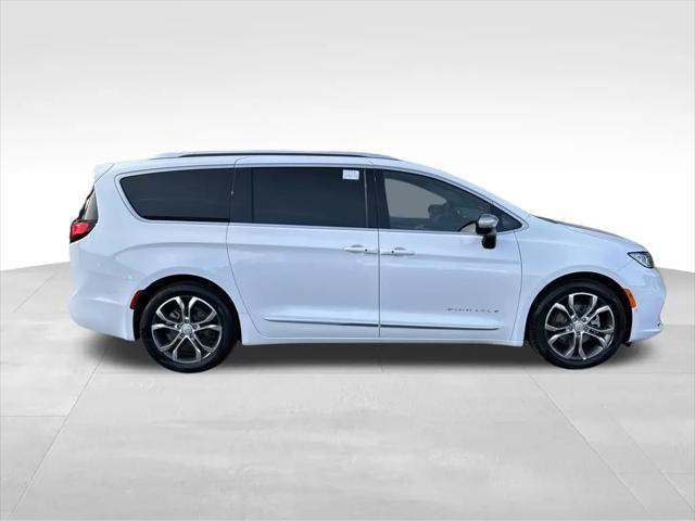 2026 Chrysler Pacifica Pinnacle