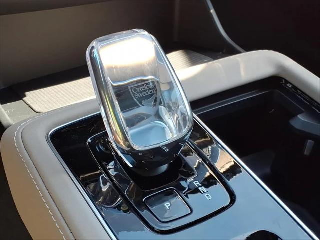 2026 Volvo XC90 Plus, B6 AWD Gas (mild hybrid), Gasoline, Bright, 7 Seats