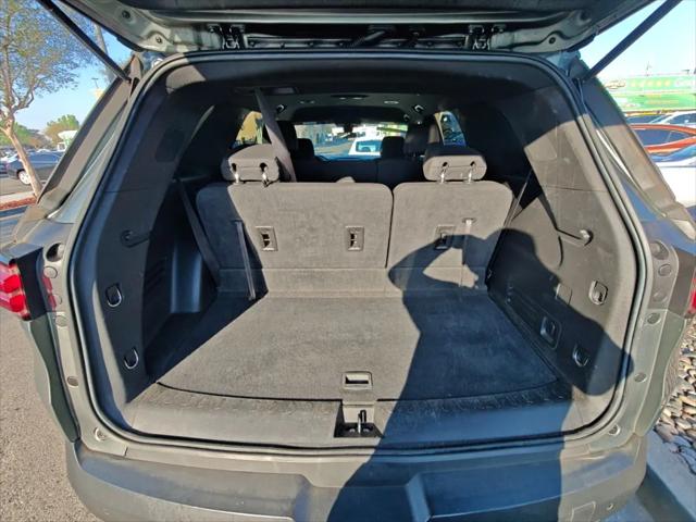 2023 Chevrolet Traverse FWD LT Cloth