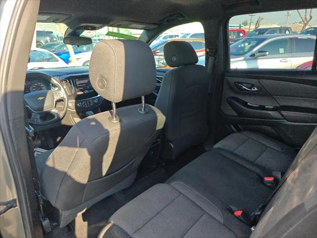 2023 Chevrolet Traverse FWD LT Cloth