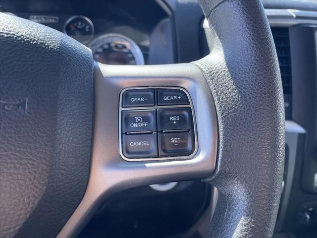 2023 Ram 1500 Classic SLT Crew Cab 4x4 5'7" Box