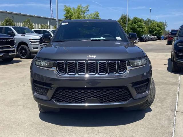 2026 Jeep Grand Cherokee Altitude 4x2
