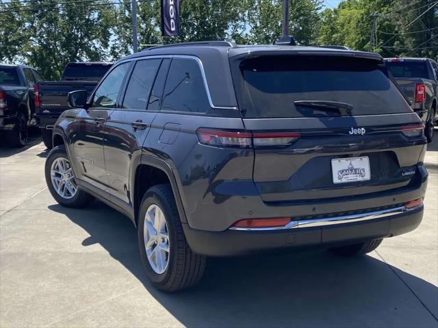 2026 Jeep Grand Cherokee Altitude 4x2
