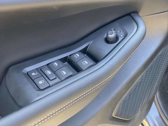 2026 Jeep Grand Cherokee Altitude 4x2
