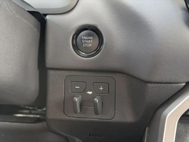 2026 Toyota Tundra Platinum CrewMax 5.5' Bed
