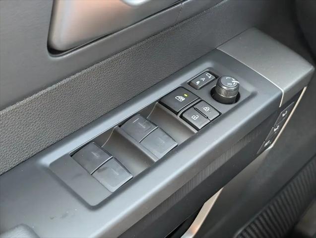 2026 Toyota Tundra Platinum CrewMax 5.5' Bed
