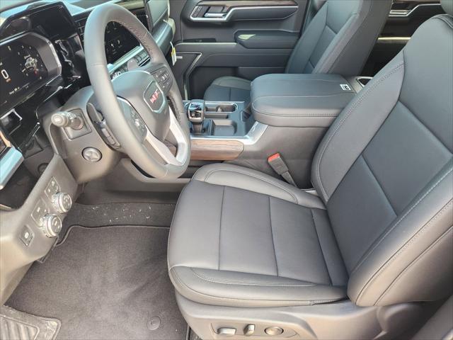 2026 GMC Sierra 1500 Crew Cab, Short Bed, SLT, 4WD