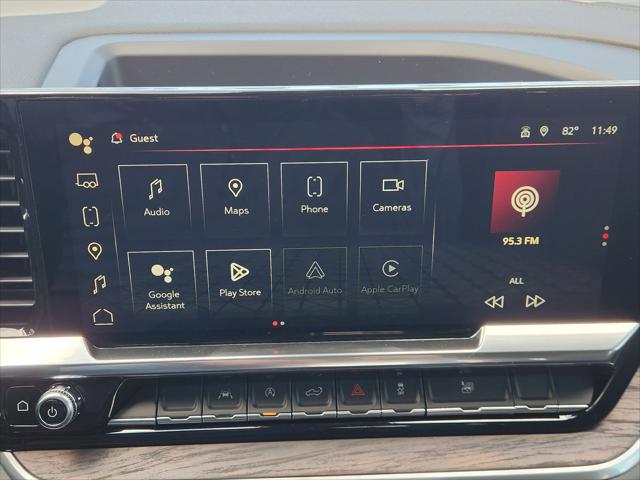 2026 GMC Sierra 1500 Crew Cab, Short Bed, SLT, 4WD