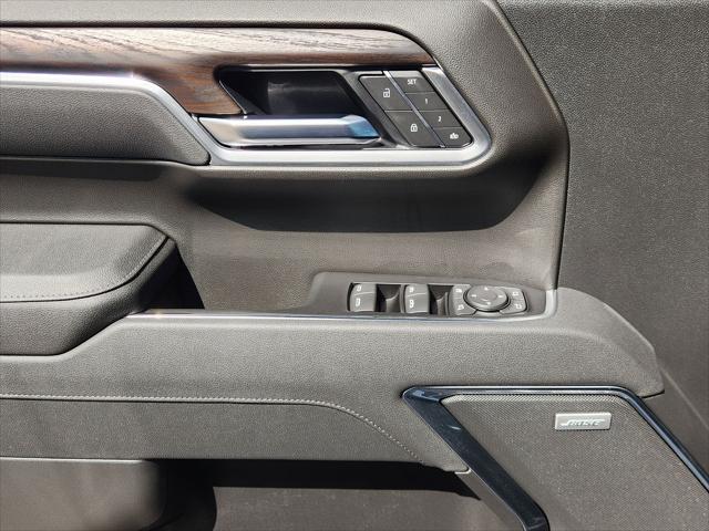 2026 GMC Sierra 1500 Crew Cab, Short Bed, SLT, 4WD