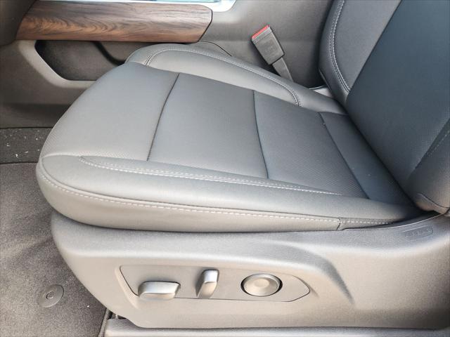 2026 GMC Sierra 1500 Crew Cab, Short Bed, SLT, 4WD