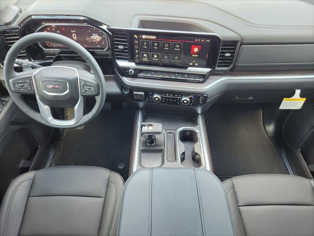 2026 GMC Sierra 1500 Crew Cab, Short Bed, SLT, 4WD