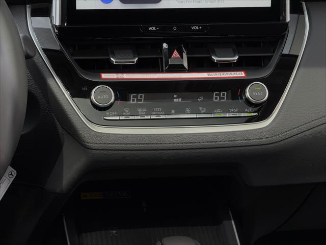 2026 Toyota Corolla Cross XLE