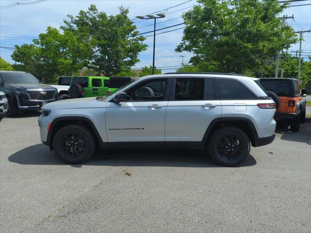 2026 Jeep Grand Cherokee Altitude 4x4