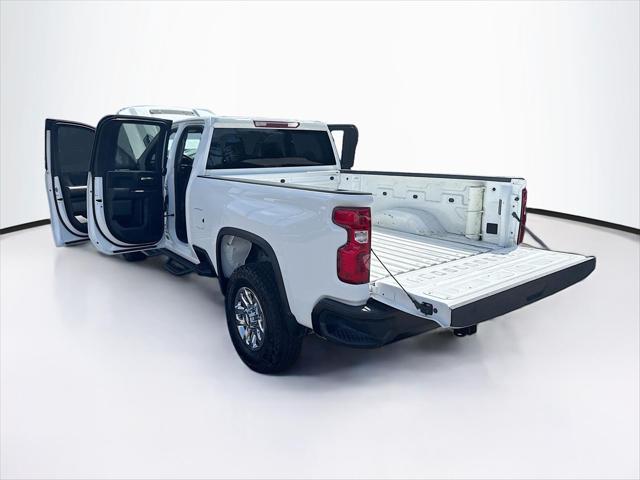 2023 Chevrolet Silverado 2500HD 4WD Double Cab Standard Bed WT