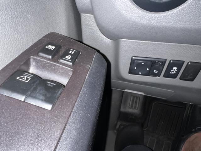 2016 Nissan 3500 S V8