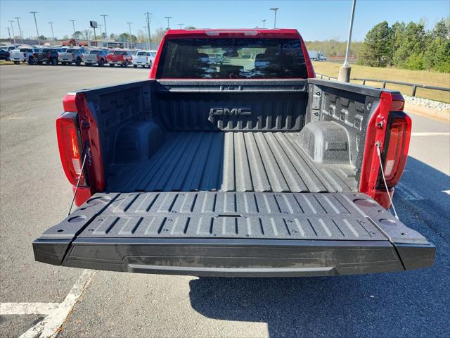 2026 GMC Sierra 1500 Crew Cab, Short Bed, SLT, 4WD