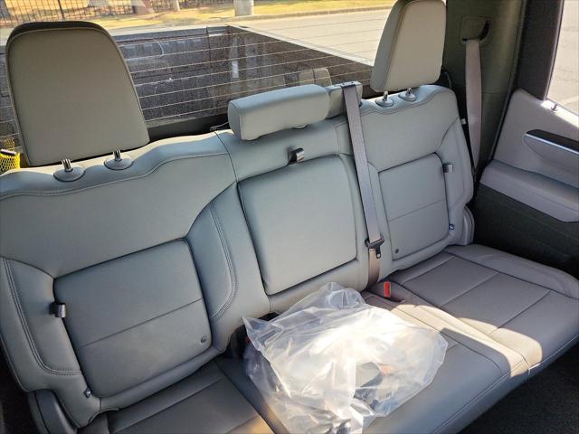 2026 GMC Sierra 1500 Crew Cab, Short Bed, SLT, 4WD