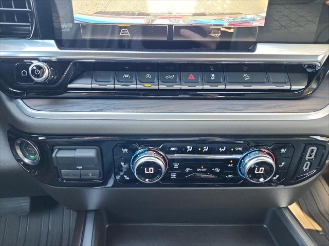 2026 GMC Sierra 1500 Crew Cab, Short Bed, SLT, 4WD