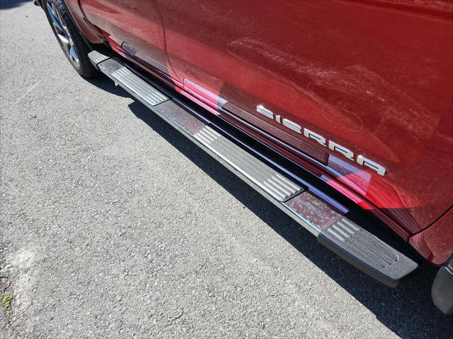 2026 GMC Sierra 1500 Crew Cab, Short Bed, SLT, 4WD