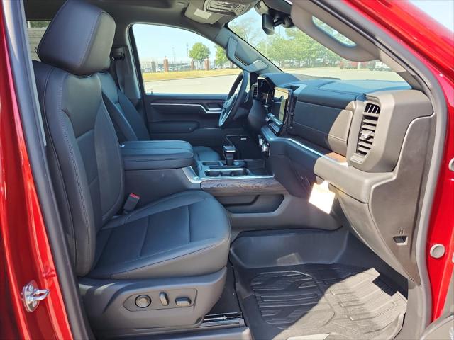 2026 GMC Sierra 1500 Crew Cab, Short Bed, SLT, 4WD