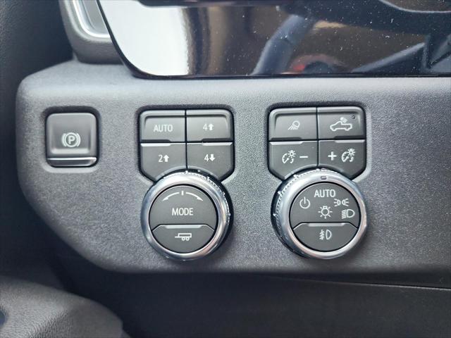 2026 GMC Sierra 1500 Crew Cab, Short Bed, SLT, 4WD