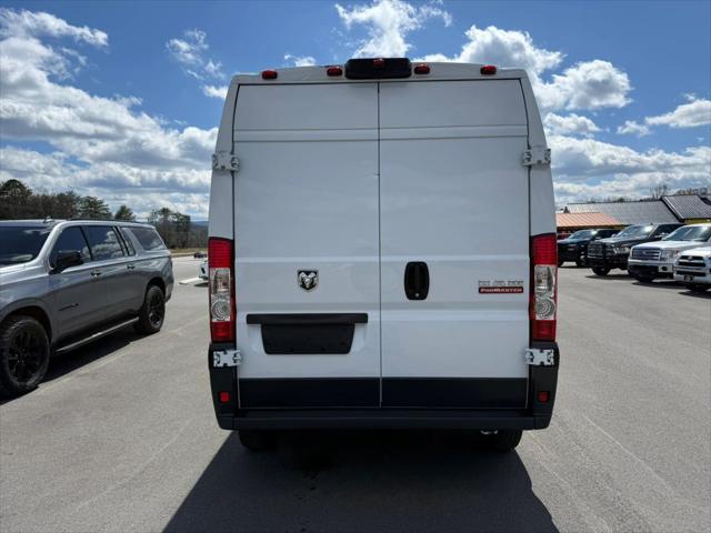 2016 Ram ProMaster 1500 High Roof Van 3D