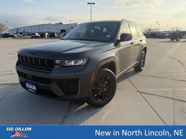 2026 Jeep Grand Cherokee Altitude 4x4 for sale in Lincoln, NE