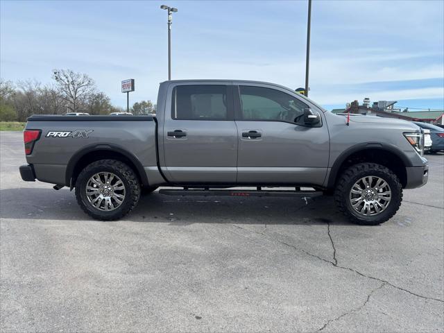 2021 Nissan Titan Crew Cab PRO-4X 4x4