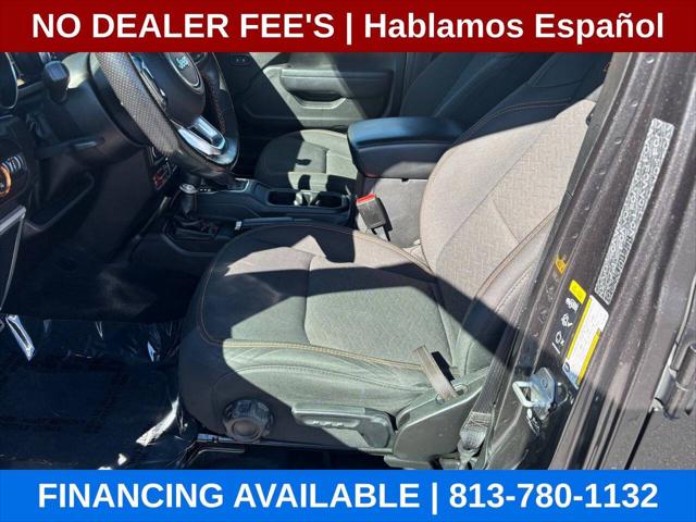 2022 Jeep Gladiator Sport