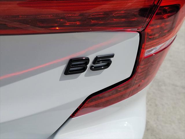 2024 Volvo S60 B5 Plus Black Edition