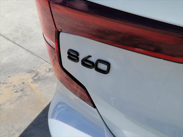 2024 Volvo S60 B5 Plus Black Edition