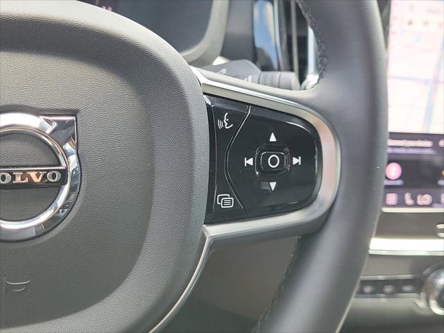 2024 Volvo S60 B5 Plus Black Edition
