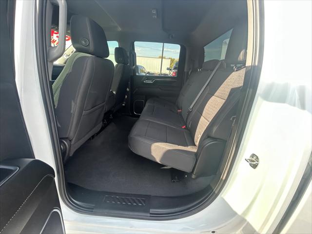 2024 Chevrolet Silverado 3500HD 4WD Crew Cab Long Bed LT