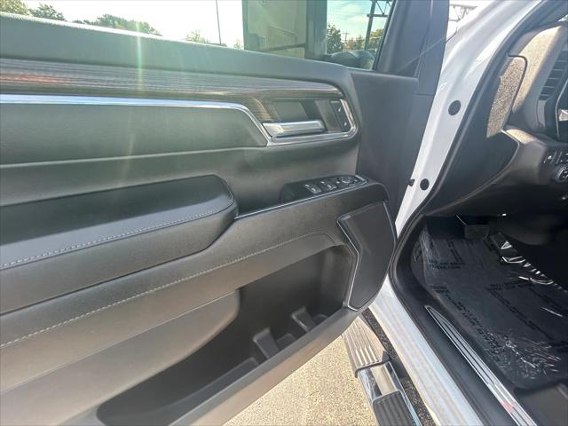 2024 Chevrolet Silverado 3500HD 4WD Crew Cab Long Bed LT