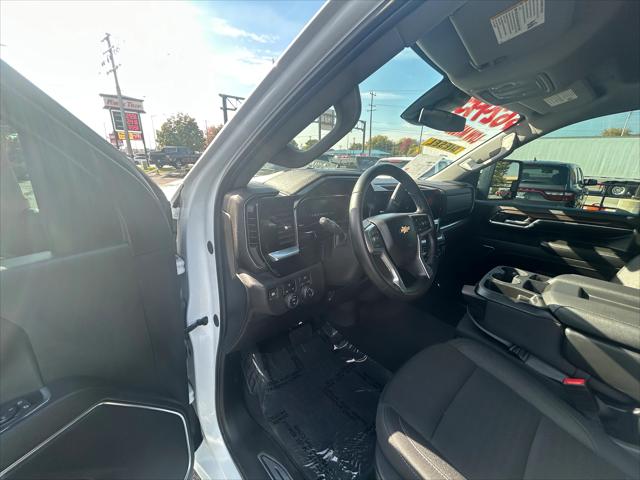 2024 Chevrolet Silverado 3500HD 4WD Crew Cab Long Bed LT