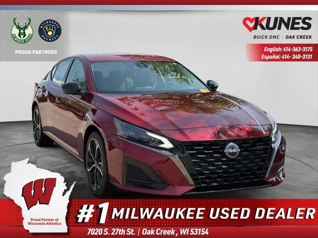 2025 Nissan Altima SR FWD for sale in Oak Creek, WI