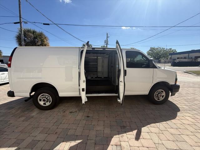2023 GMC Savana Cargo RWD 2500 Extended Wheelbase Work Van