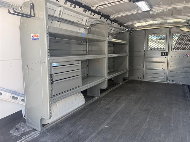 2023 GMC Savana Cargo RWD 2500 Extended Wheelbase Work Van