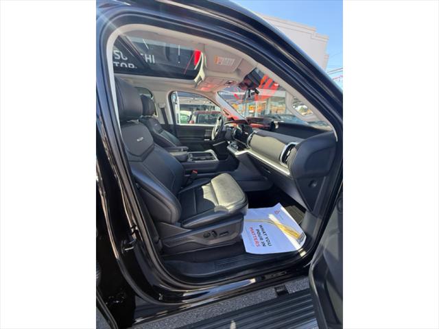 2025 Ford Expedition Platinum MAX